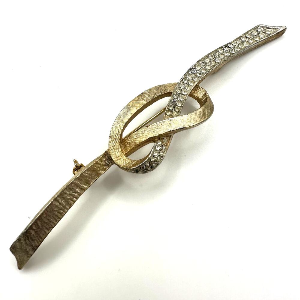 Vintage gold tone clear pavé rhinestones twisted ribbon 3.88" bar pin brooch